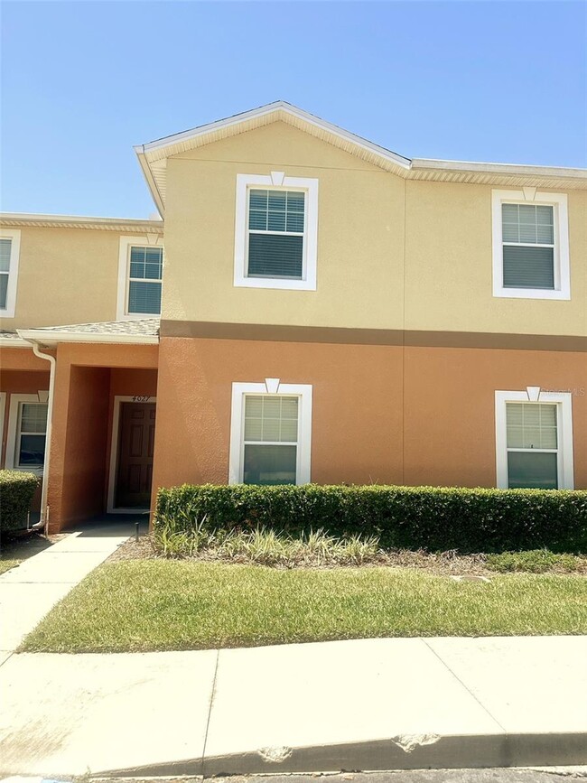 Photo - 4027 Winding Vine Dr Townhome