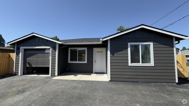 Building Photo - 4574 46th Ave NE Rental