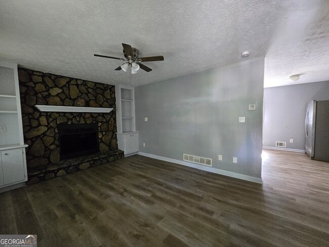 Photo - 6577 Ardmoor Dr