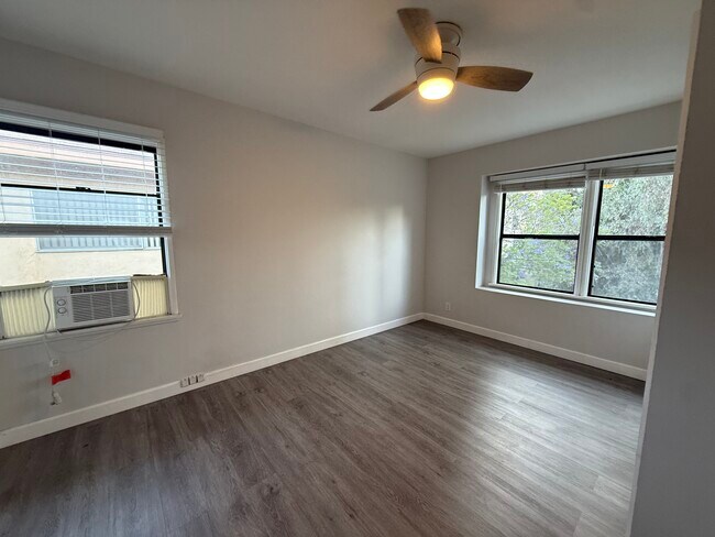 1222 McClellan Dr