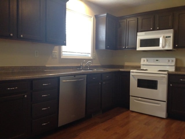 Photo - 6335 Glenmont Dr