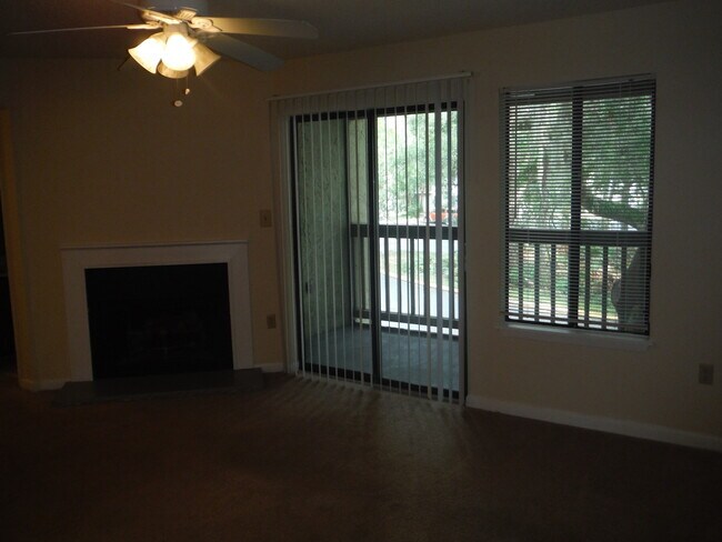 Photo - Nice 2nd FL Condo with Screened Balcony