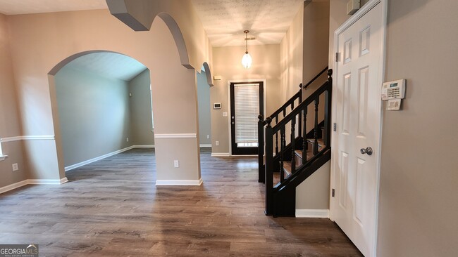 Building Photo - 2610 Virginia Cove Rental