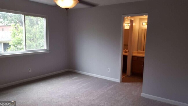 Photo - 1252 Minhinette Dr