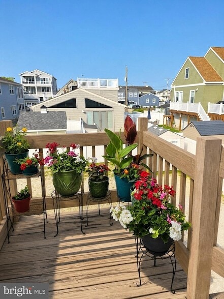 141 5th St S