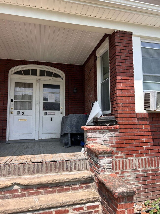Building Photo - 631 Coleman Ave Rental