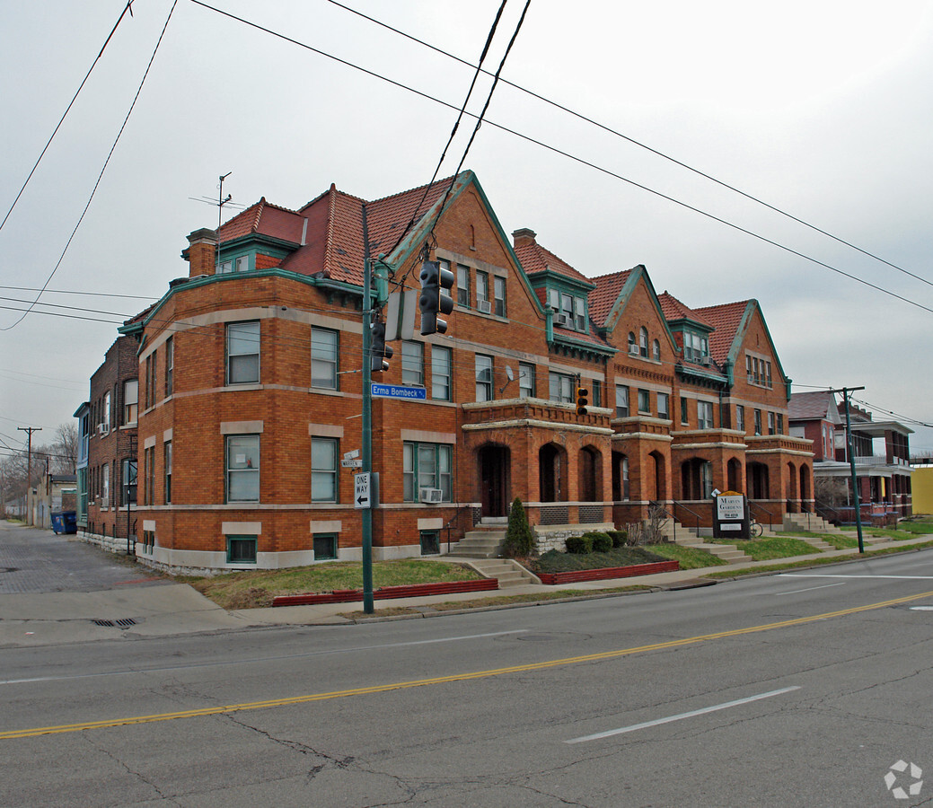 Marvin Gardens - Marvin Gardens Apartments