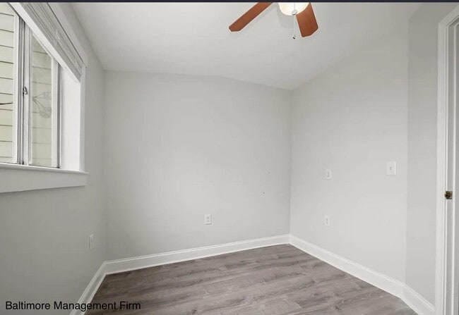 Photo - 805 S Decker Ave