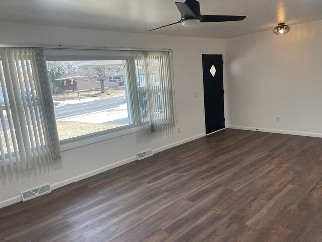 Photo - 2727 Florann Dr