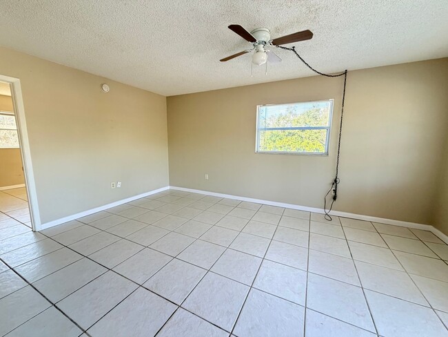 Photo - 1 Bedroom 1 Bathroom Available Now!