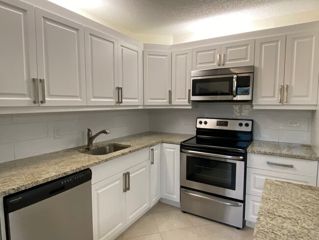 Photo - 1116 11th Ln