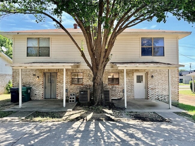 Photo - 3311 Fallmeadow St