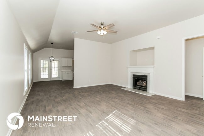 Photo - 269 Village Dr