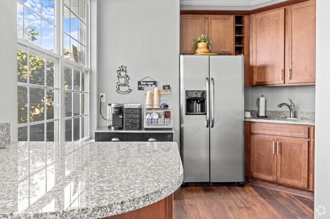 Cocina de la casa club - THE LAKES AT TOWN CENTER