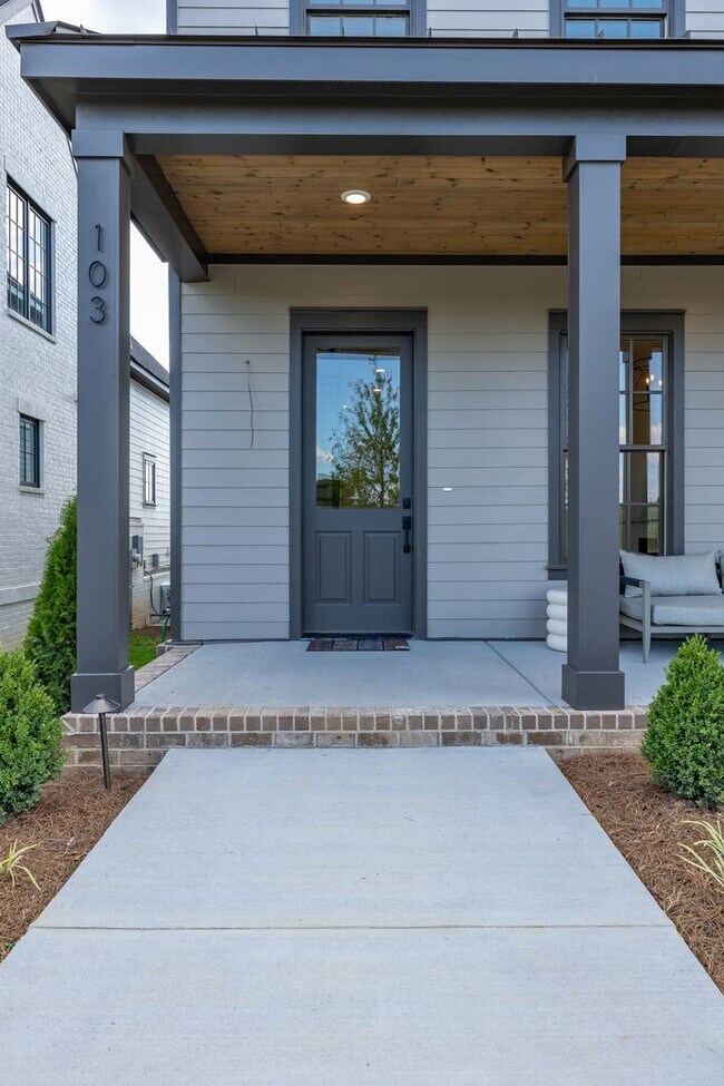 Photo - Luxury June Lake Custom Home