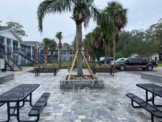 Photo - 2216 Spring Park Rd Unit #6