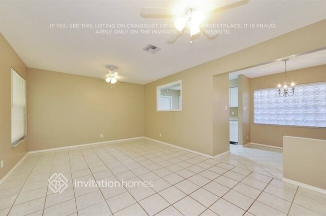 Photo - 2213 Boxwood Way