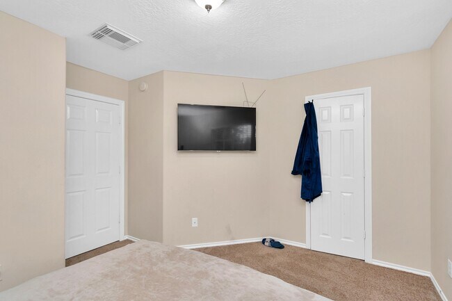 Photo - 25251 Bentley Glen Ln