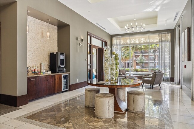 Photo - 9870 Gaylord Dr Unidad 518