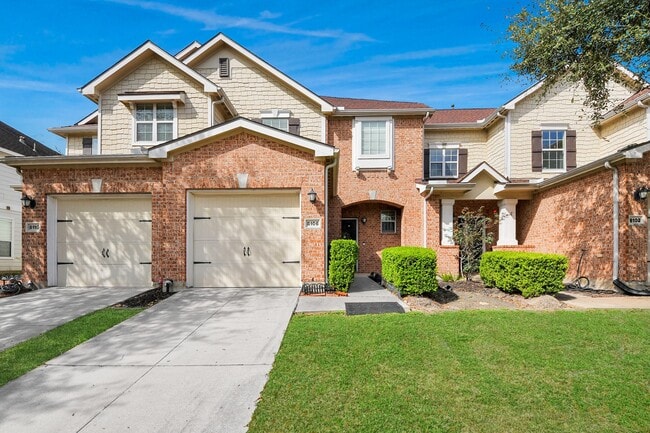 Building Photo - 8106 Montague Manor Ln Unit 83