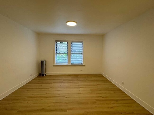 Photo - 6310 N Artesian Ave Unit 1