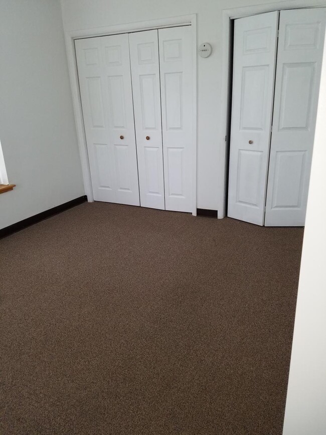 Photo - Crandall Hall Apartments
