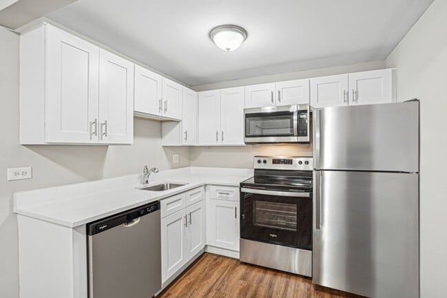 Medinah Terrace Apartments