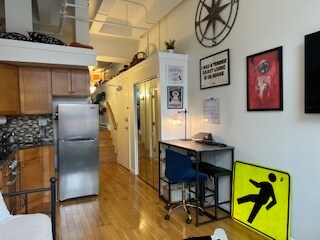 Photo - 12 Stoneholm St Unidad 332