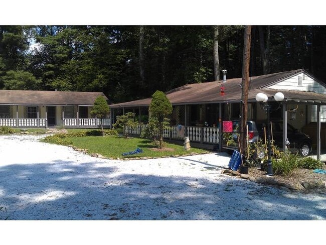 Photo - 77 Snapdragon Ln