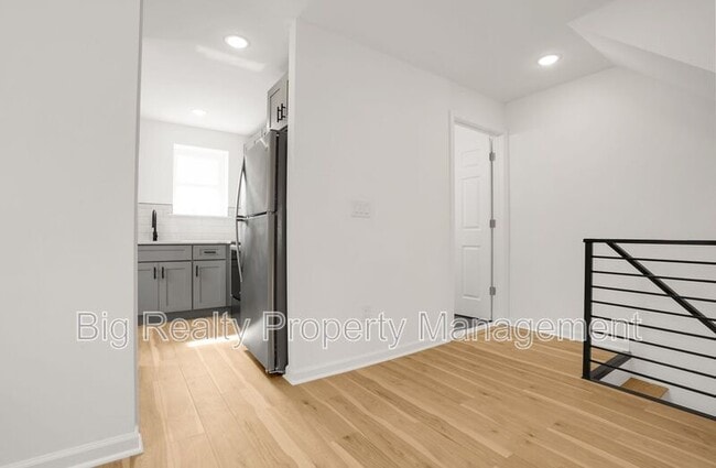 Photo - 228 Bridge St Unit 2