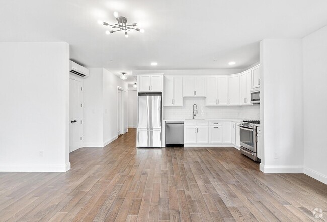 Kitchen - 206-208 Main St Rental