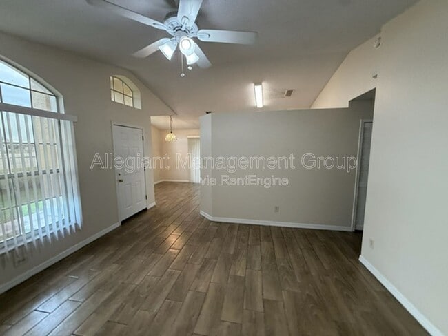 Photo - 2362 Harbor Town Dr