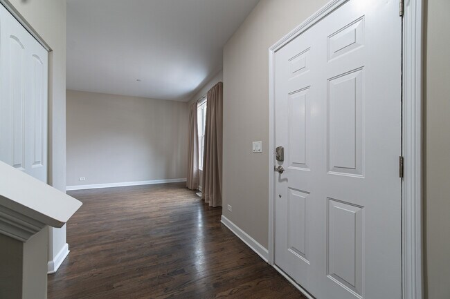 Photo - 309 Bradbury Ln