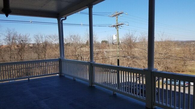 Photo - 303 W Main St