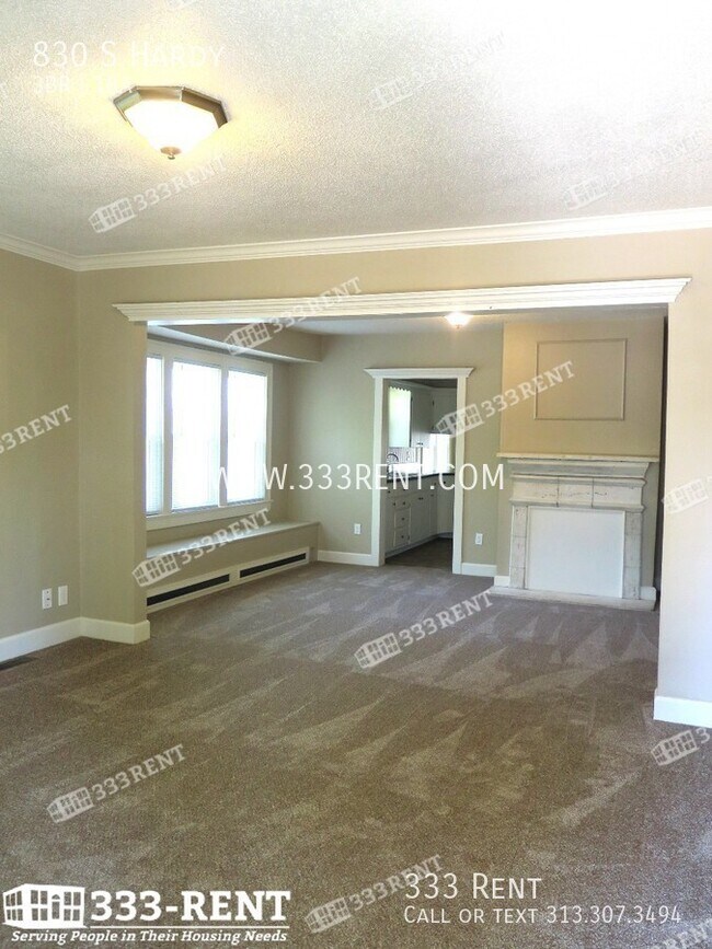 Photo - 830 S Hardy-