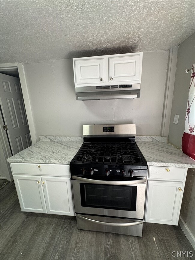 Photo - 108 Gold St