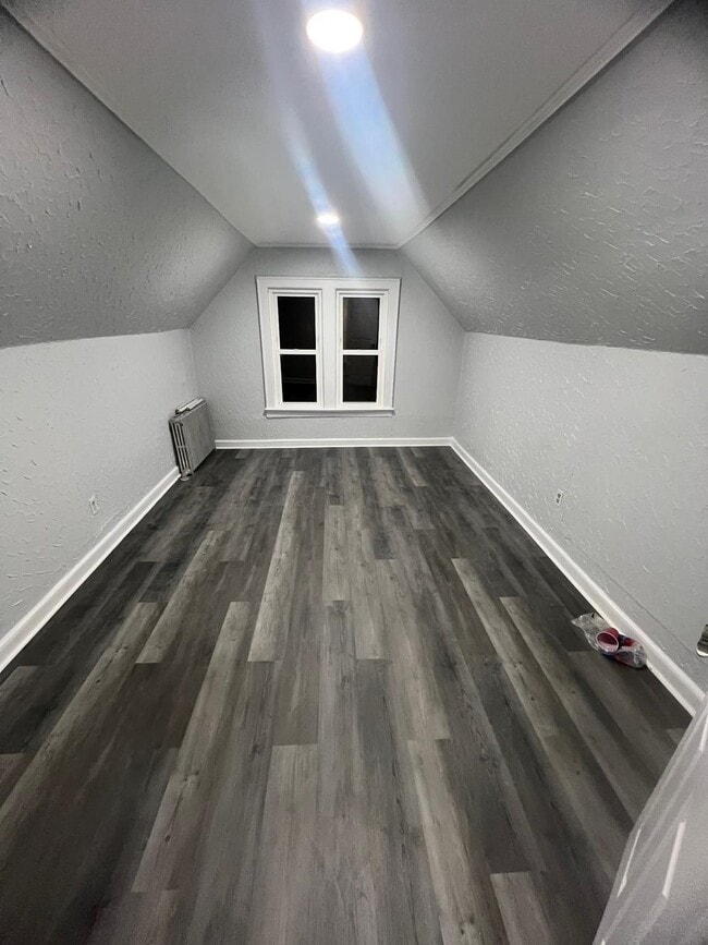 Photo - 152 W 30th St Unit 3