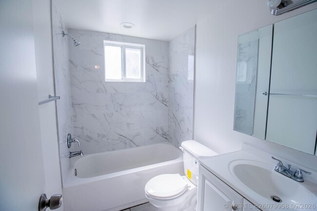 1727 Liberty St Unit 4
