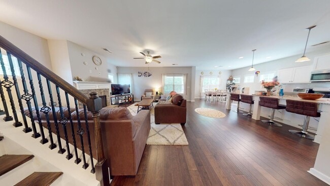 Photo - Very Well Maintained Home in East Richland...