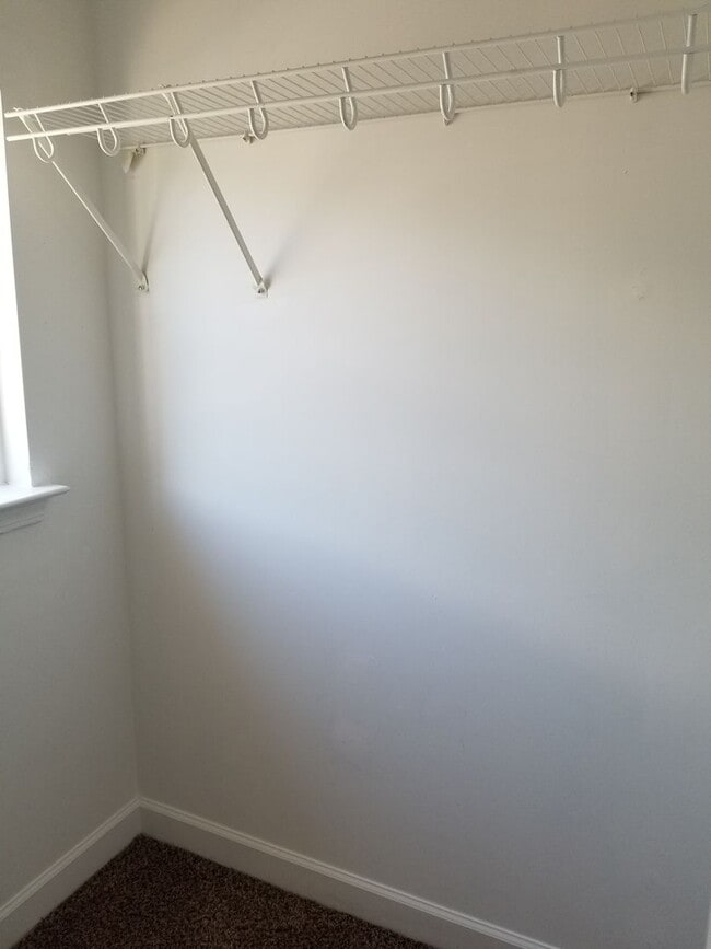 Photo - Move in ready close to airport BNA and I40