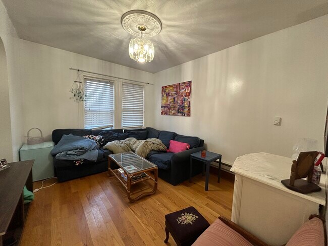 Photo - 78 Hillside St