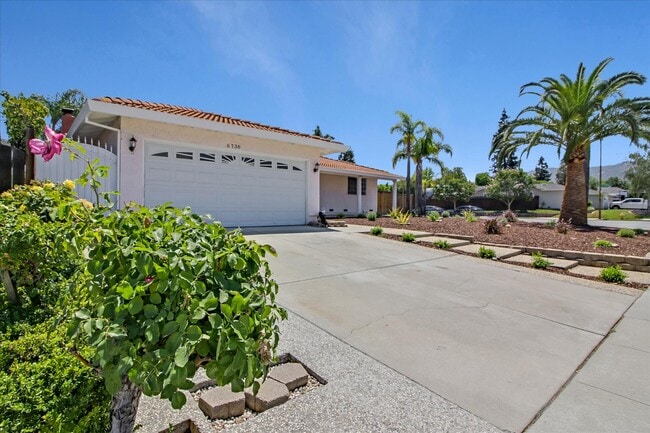Photo - 6738 Tannahill Dr