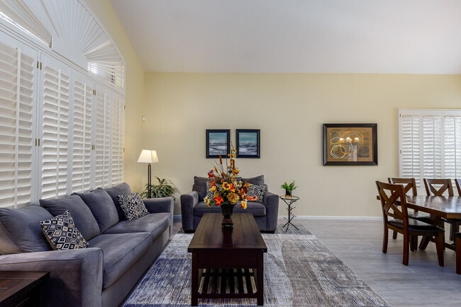 Photo - 6417 E Marilyn Rd Unit ID1255438P