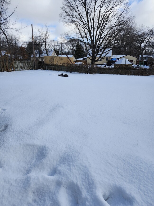 Photo - 8983 Van Buren St NE