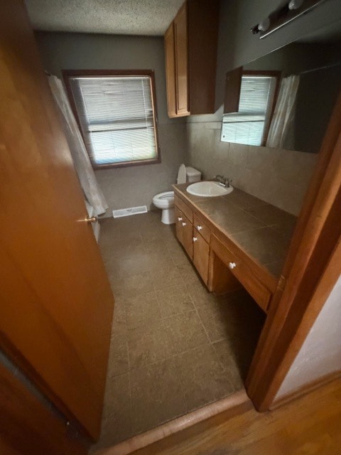 Photo - 720 N Crestline St