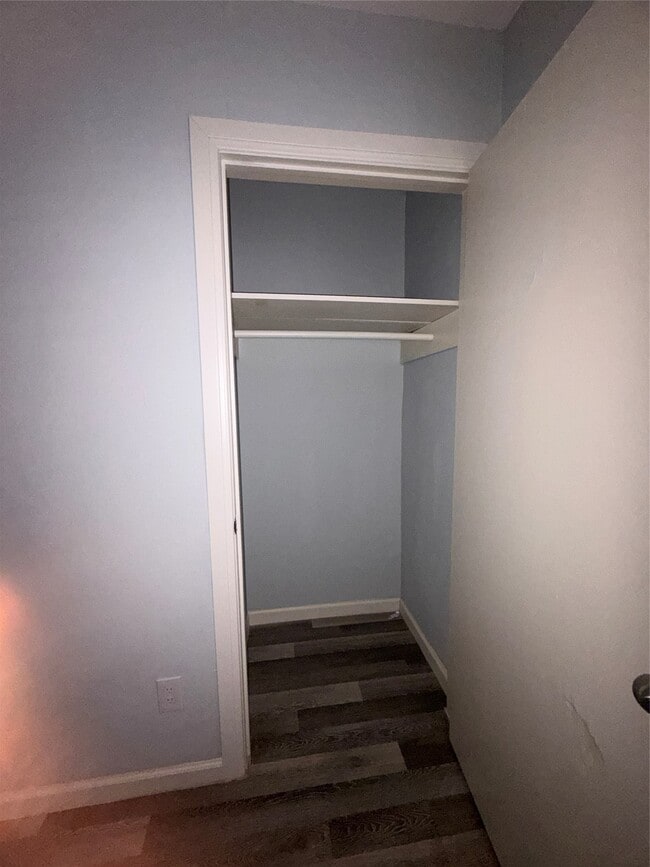 Photo - 4626 Bell St Unit 6