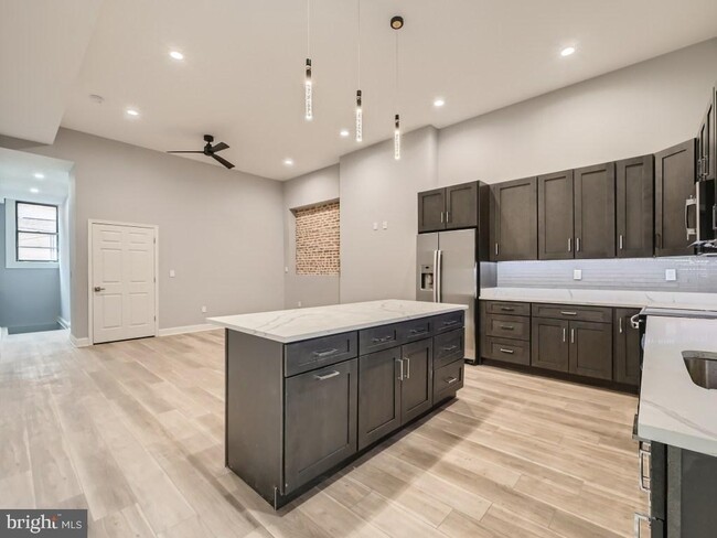 Photo - 1007 N Charles St Apartment Unit 2