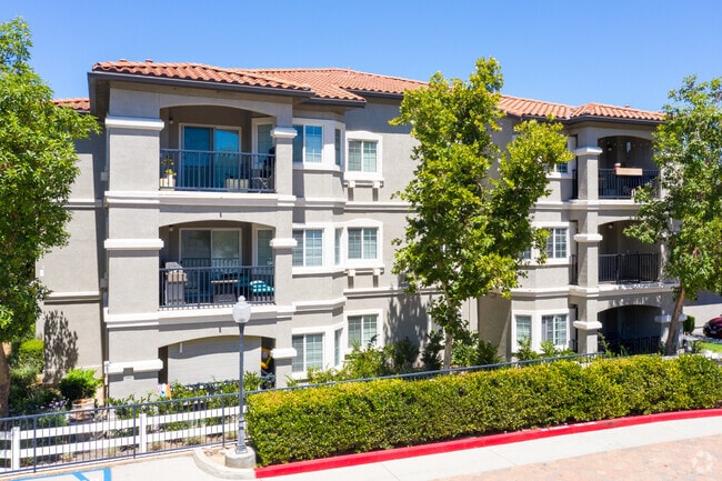 The Heights At Chino Hills Apartments