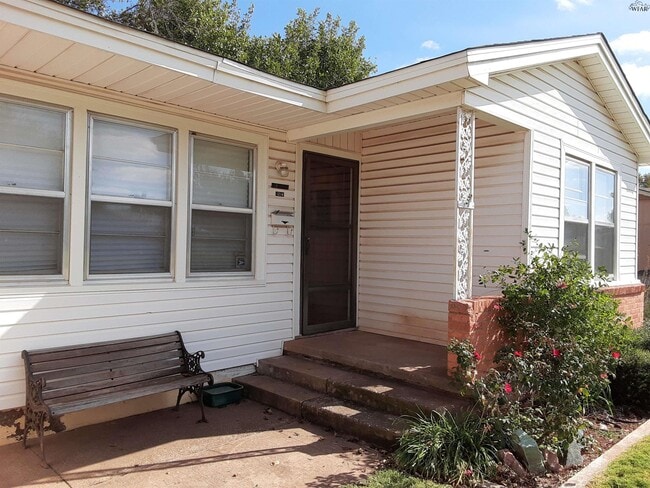 Photo - 1214 Glidewell Ave