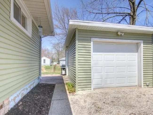 Photo - 808 E Ficklin St